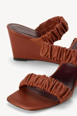 STAUD - FRANKIE WEDGE TAN